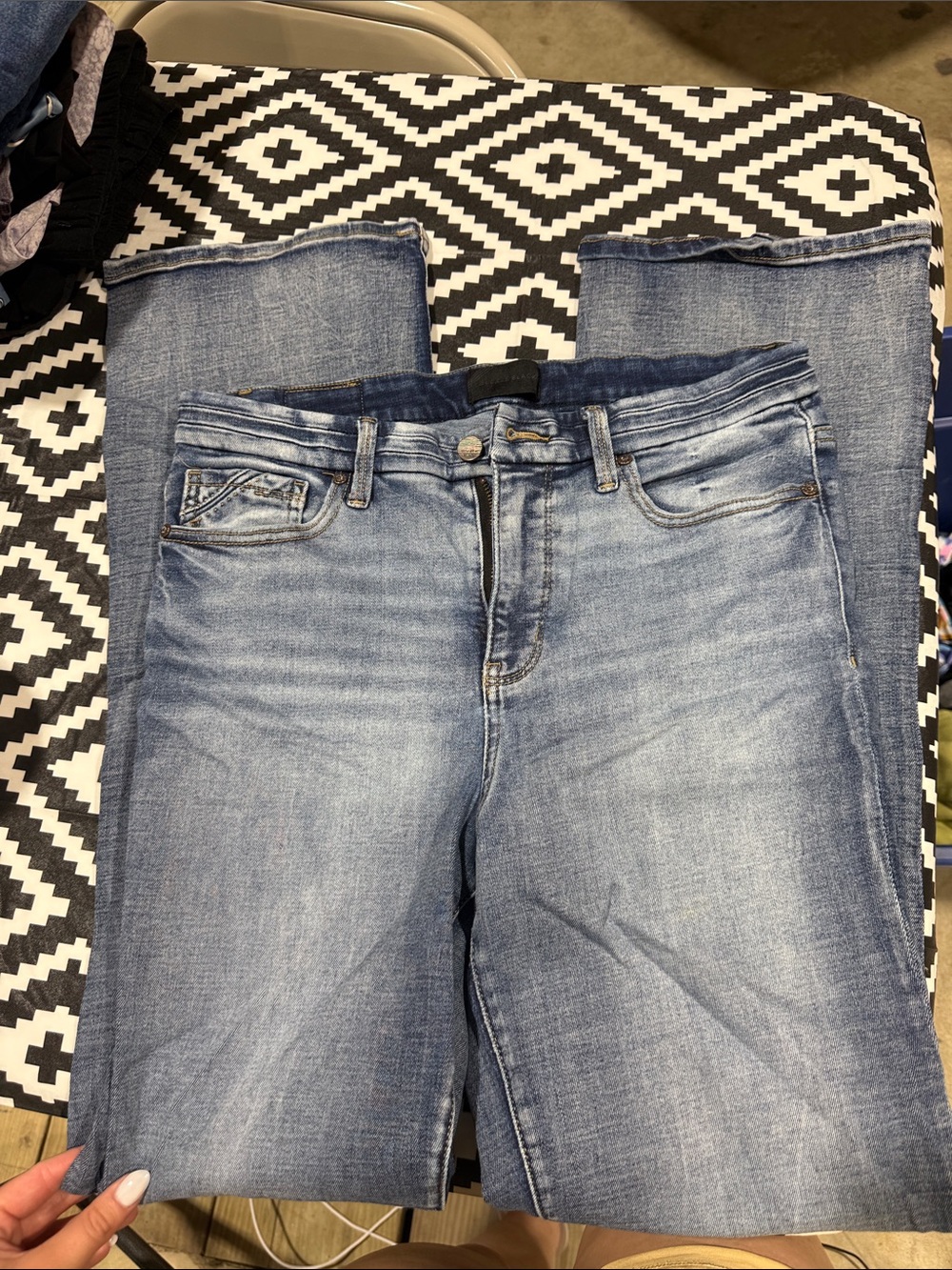 Buckle Women's Light Blue Boot Cut Jeans